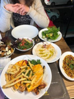 Salloura Oğlu حلويات و مطعم سلورة food