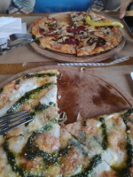 Pizza Locale food