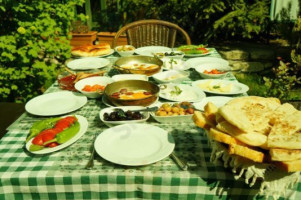 Necdet Lokantası food