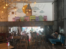 Gala Porto Cafe inside