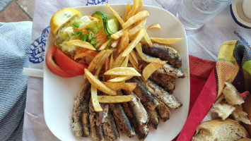 Taverna Theodoros food