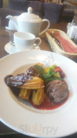 Cafe Veranda food