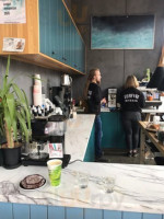 Кофейня Surf Coffee outside