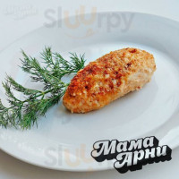 Мама Арни food