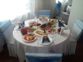 Mitasov Ресторан и Бар food