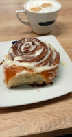 Cinnabon food