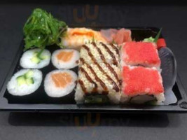 Sushi Siofok food