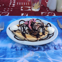 Sea Breeze Waffle Cafe Kusadasi outside