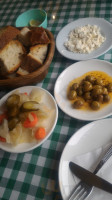 Yakamoz Köfte Balık Lokantası food