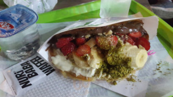 Nuri Baba Waffel food