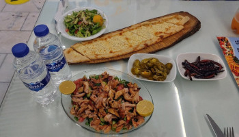 Antik Akdeniz food