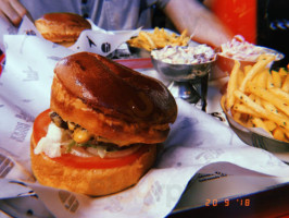 Rock 'n Burger food