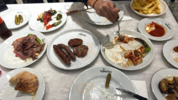 Kayhan Köftecisi food