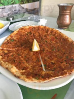 Cemre Pide-pizza food