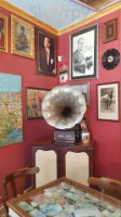 Gramofon Cafe inside