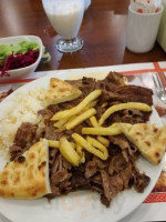 Göztepe Dönercisi food