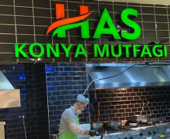 Has Konya Mutfağı food