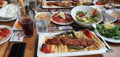 Tarihi Adana Kazancılar Kebapçısı food