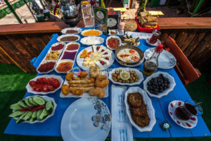 Taşev food