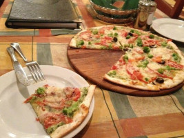 Pronto Pizza E Pasta food