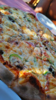 La Bonita Pizza food