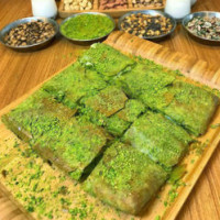 Vezirbey Kunefe Katmer Baklava food