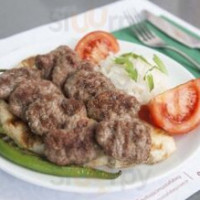 Kebapçı Mustafa Bey food