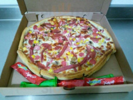 Pizza Mega Gerze food