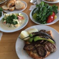 Aslim Simsek Kofte Piyaz food