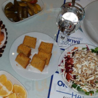 Tuzla Yakamoz Balik food