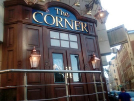 The Corner Pub food
