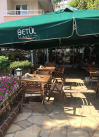 Betül Bistro Göçmen outside