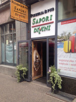 Pizzeria&caffe Sapori Divini Bytom outside