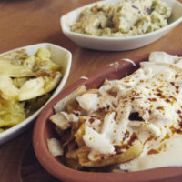 Ladonna Güzelbahçe food
