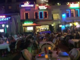 Paşazade Cafe Restaurant Bar inside
