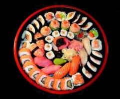 Narada Sushi Club food