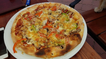 Kawiarnia Pizzeria Avanti food