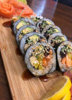 Yono Sushi food