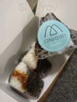 Min's Onigiri food