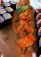 Unagi Sushi inside