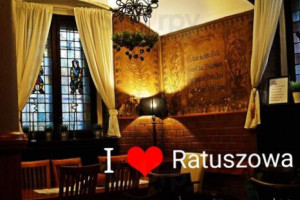 Ratuszowa inside