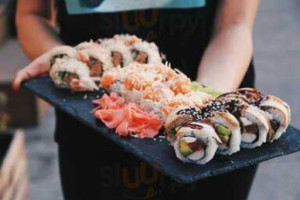 Sushi Lovers food