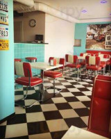 Retro Diner inside