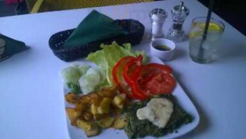 San Ekobar food