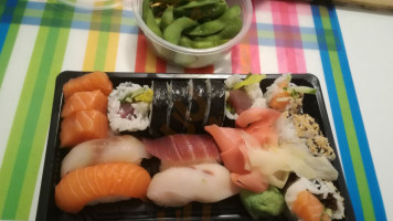 Sushi Popularna food