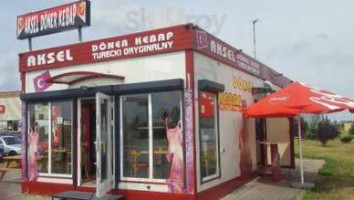 Aksel Doner Kebab outside