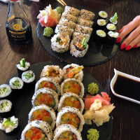 Hana Sushi food