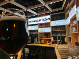 Artezan Craft Beer Pub inside