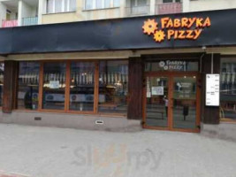 Fabryka Pizzy inside