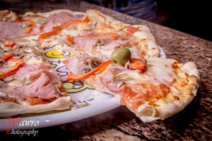 La Capra Pizza food